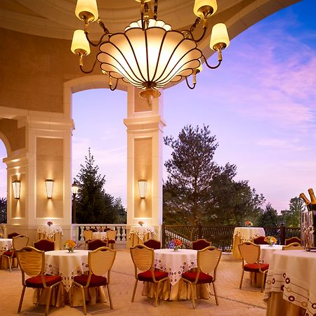 Encore Boston Harbor Everett Bagian luar foto The Terrace