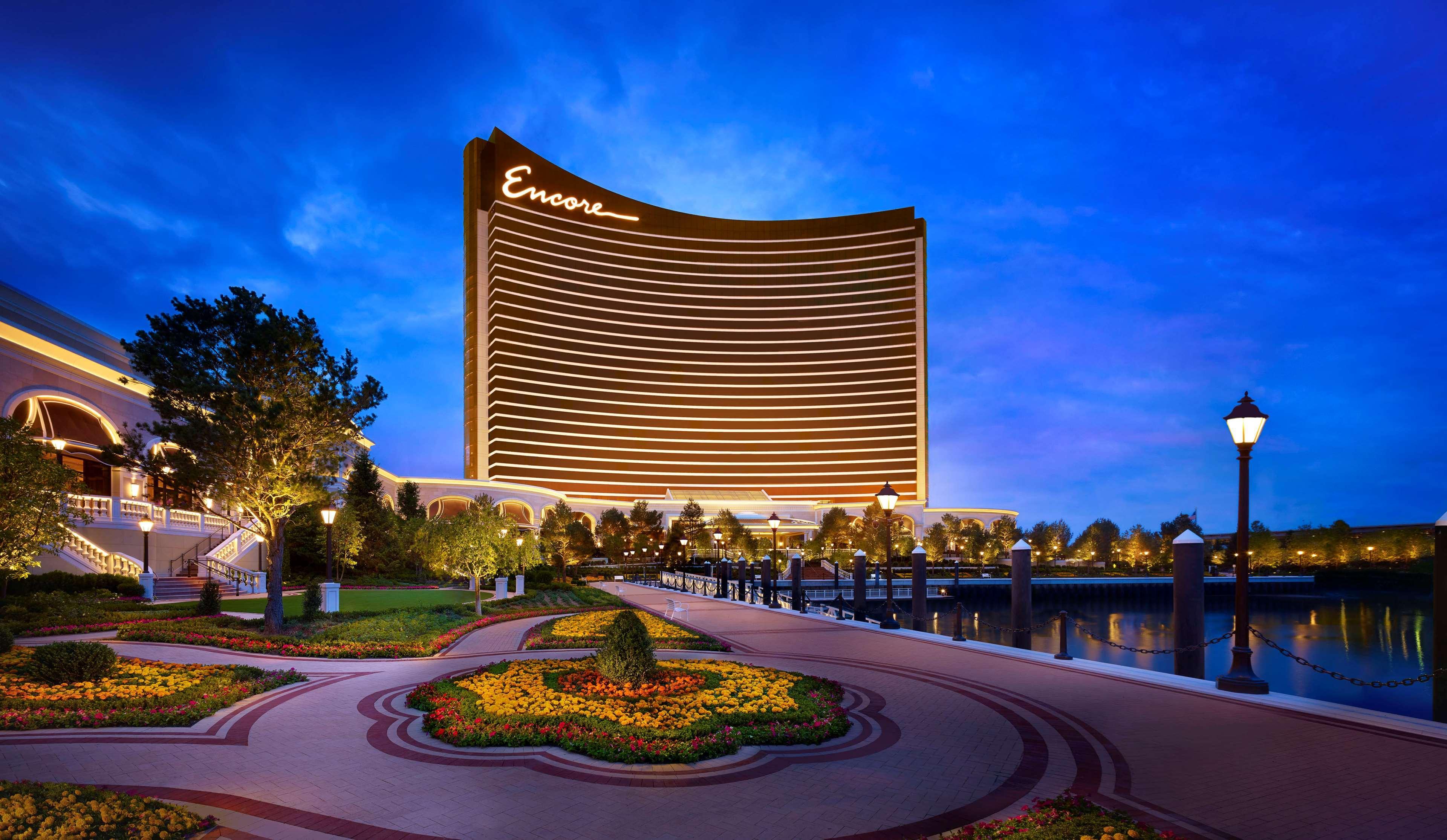 Encore Boston Harbor Everett Bagian luar foto Encore at Wynn Las Vegas